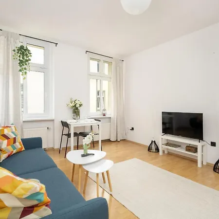 Bright & Comfortable Apartment Garbary 35 Poznan Old Town By Noclegi Renters Exterior foto